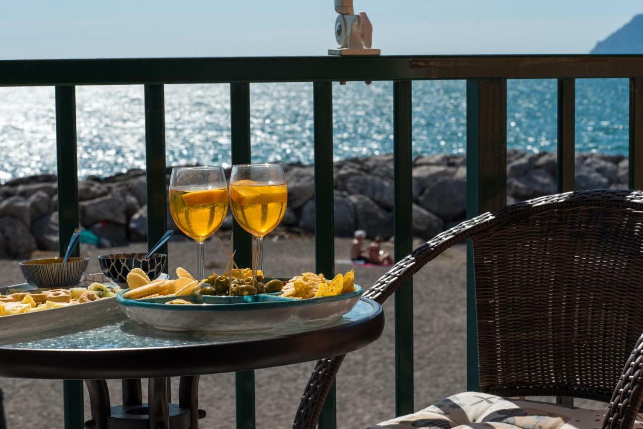 Ferienwohnung Dulce Mare Salerno Exterior foto