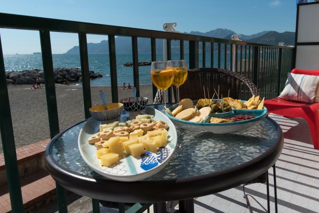 Ferienwohnung Dulce Mare Salerno Exterior foto