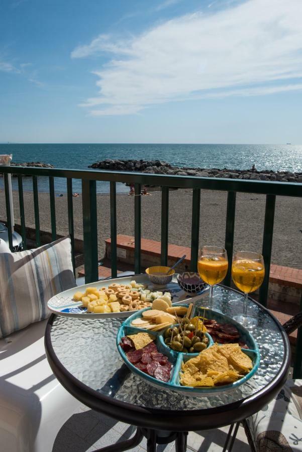 Ferienwohnung Dulce Mare Salerno Exterior foto